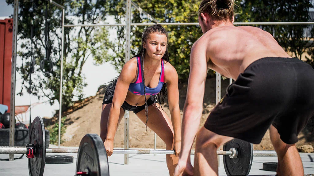 Was ist eine Fitnessreise und wie unterscheidet sie sich von herkömmlichen Urlauben? – Fitnessreisen: Häufig gestellte Fragen & Antworten