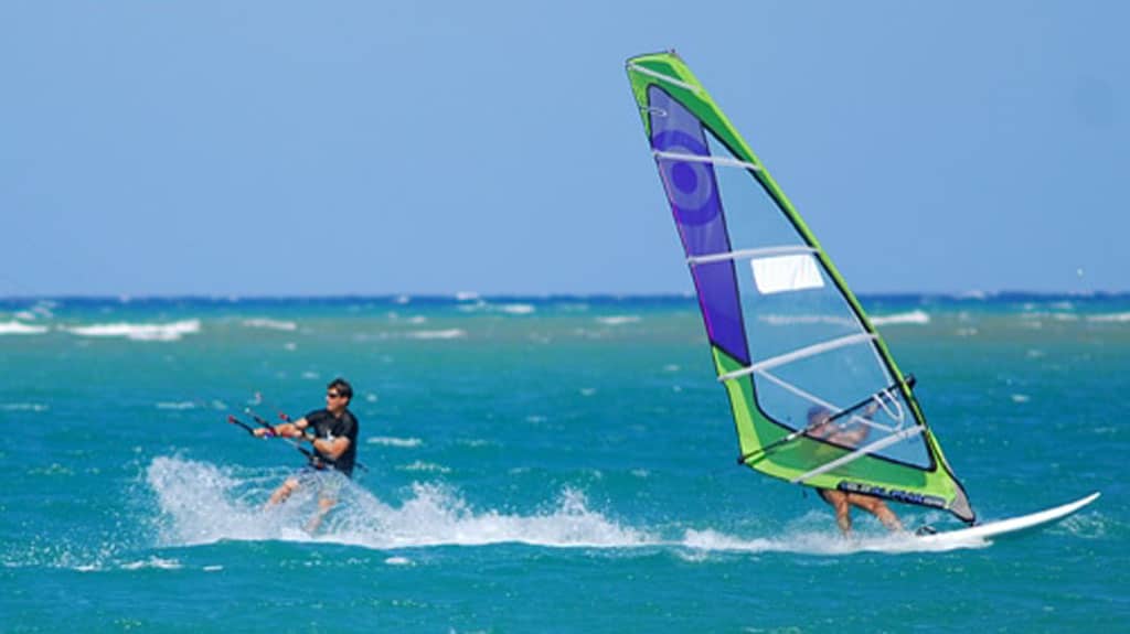 Windsurfing in Cabarete - Fitnessurlaub für Reiseathleten in der Dominikanischen Republik