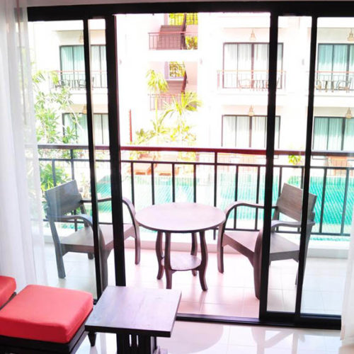 Navatara Phuket Resort - Zimmer Balkon - Fitnessurlaub mit Reiseathleten in Phuket