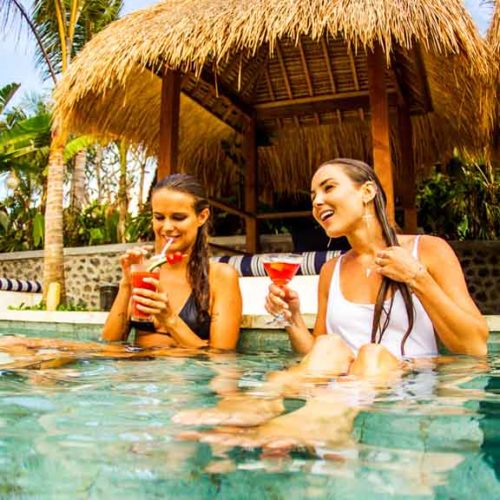 Pool - Komune Resort & Beach Club auf Bali - Fitnessurlaub auf Bali für Reiseathleten