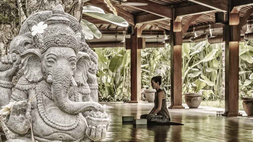 Yoga Pavillon - Komune Resort & Beach Club auf Bali - Fitnessurlaub auf Bali für Reiseathleten
