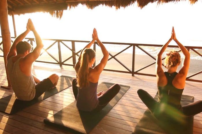 Yoga, Fitness & Wellness Retreat im Komune Resort & Beach Club auf Bali