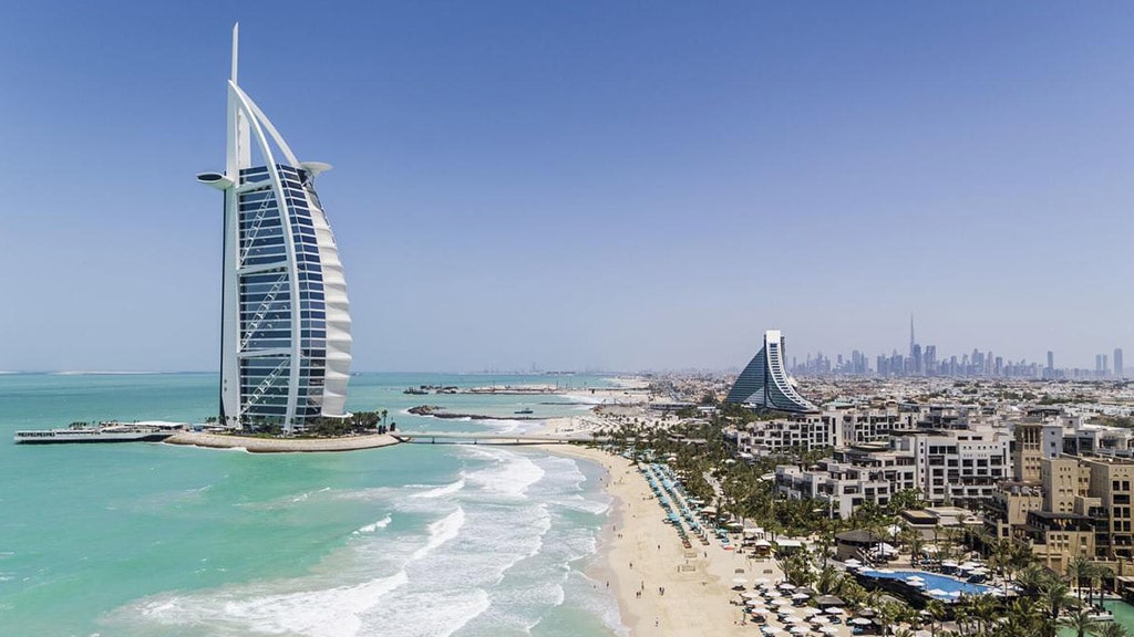 Jumeirah Beach Hotel & Burj Al Arab - Luxus Bootcamp Dubai - Fitnessreisen für Reiseathleten