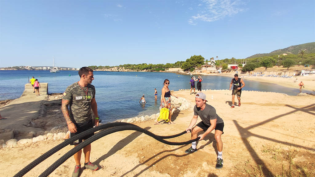 Beach Workout - Outdoor Bootcamp in Punta Negra - Fitnessurlaub Mallorca - Fitnessreisen für Reiseathleten
