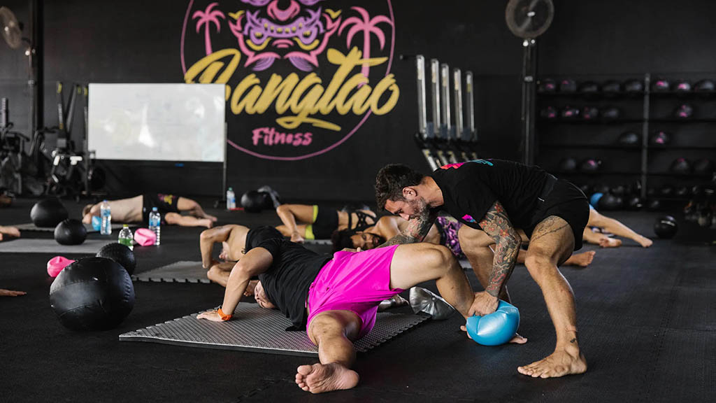 Fitnessreise Thailand - Fitnessurlaub Phuket - Fitnessreisen für Reiseathleten - Bangtao Muay Thai_and_MMA_Fitnesscamp_Phuket_Mobility Class