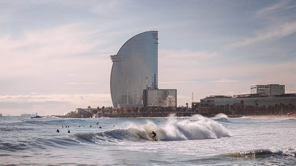 Surfing in Barcelona - Fitnessurlaub in Barcelona - Fitnessreisen für Reiseathleten in Barcelona, Spanien