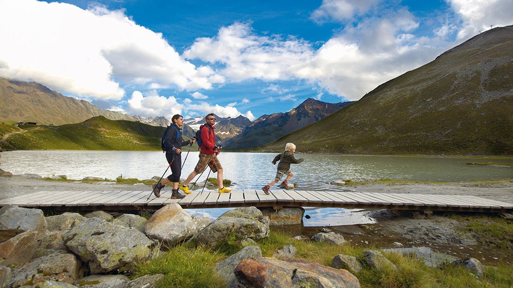 Fitnessurlaub in Österreich - Nordic Walking Hotel 4 Jahreszeiten Pitztal - Fitnessreisen für Reiseathleten
