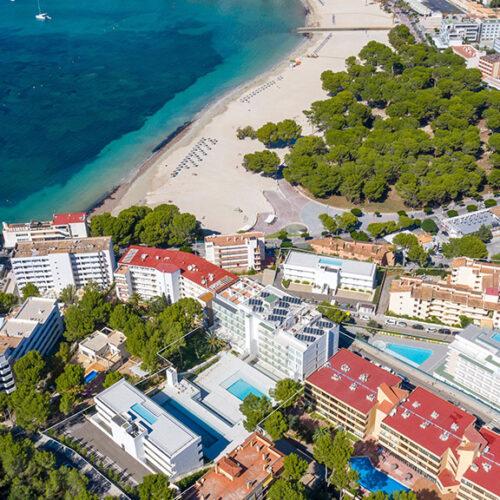 4 Hotelgebäude des Reverence Life Hotels - Fitnessreise Mallorca - Fitnessurlaub für Reiseathleten