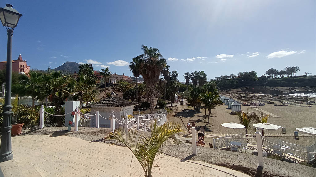 Strandpromenade und Playa del Duque - Fitnessurlaub auf Teneriffa - Fitnessreisen für Reiseathleten
