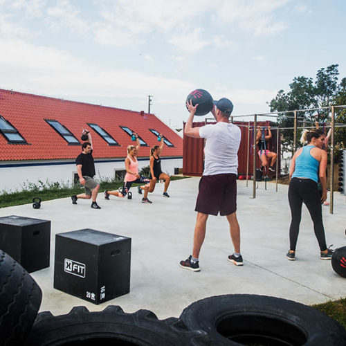 Outdoor Fitness im Lapoint Surfcamp - Surfen, Fitness und Yoga in Portugal - Surfcamp in Ericeira, Fitnessreise Portugal - Fitnessurlaub für Reiseathleten