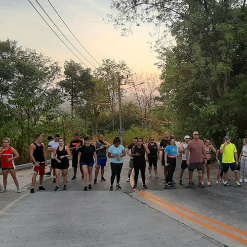 Big Buddha Run am Morgen im Titan Fitness Camp - Fitnessurlaub in Phuket, Thailand - Fitnessreisen für Reiseathleten