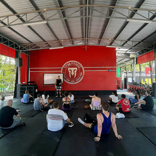 Vortrag - Ernährung & Bodybuilding - Titan Fitness Camp Phuket Thailand - Fitnessurlaub Phuket - Fitnessreisen in Thailand für Reiseathleten