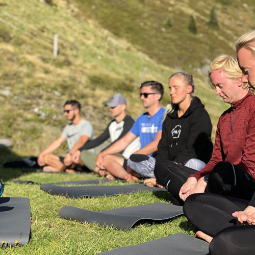 Yoga - Fitnessurlaub in den Alpen -Fitnessurlaub Österreich- Fitnessreisen für Reiseathleten