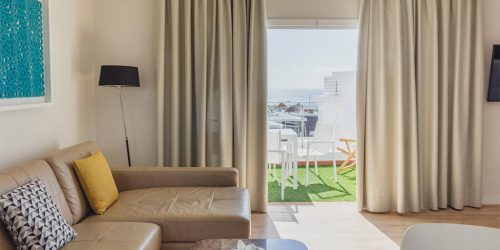 1-Zimmer Apartment mit Küche & Meerblick - Flamingo Beach Mate - Dein Hotel auf Teneriffa - Reiseathleten
