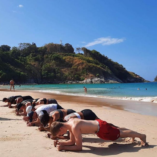 Beach Workout - Titan Fitness Camp Phuket Tailandia - vacaciones fitness Phuket - vacaciones fitness en Tailandia para Reiseathleten