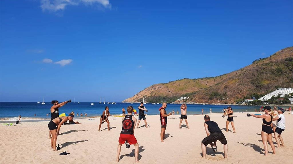 Beach Workout - Titan Fitness Camp Phuket Tailandia - vacaciones fitness Phuket - vacaciones fitness en Tailandia para Reiseathleten