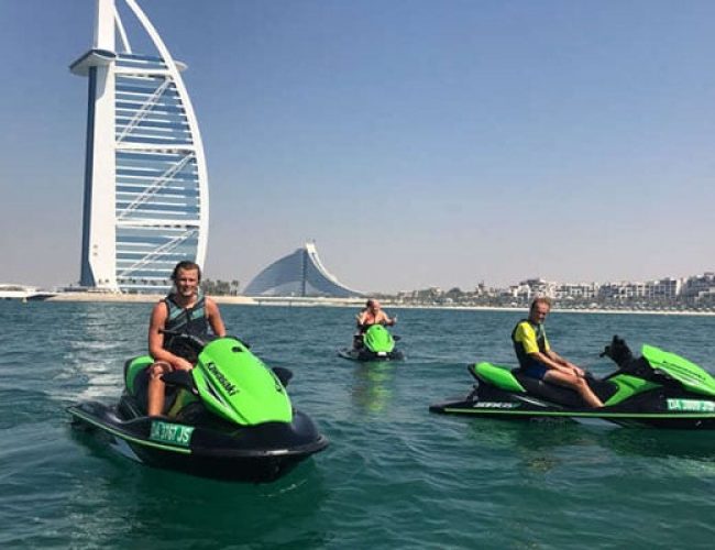 Dubai Experiences für Reiseathleten - Fitnessurlaub Dubai - Erlebnis Dubai Jetski