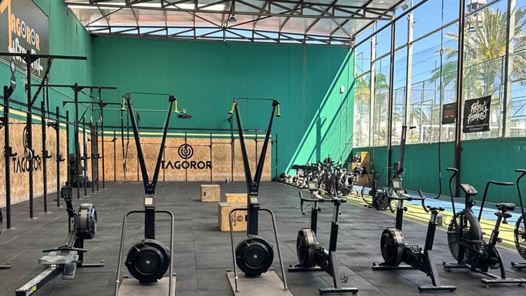 Fitnessurlaub Lanzarote - Centro Deportivo Fariones - HYROX - Coaching - Fitness Holiday Lanzarote - Fitnessurlaub für Reiseathleten - 2