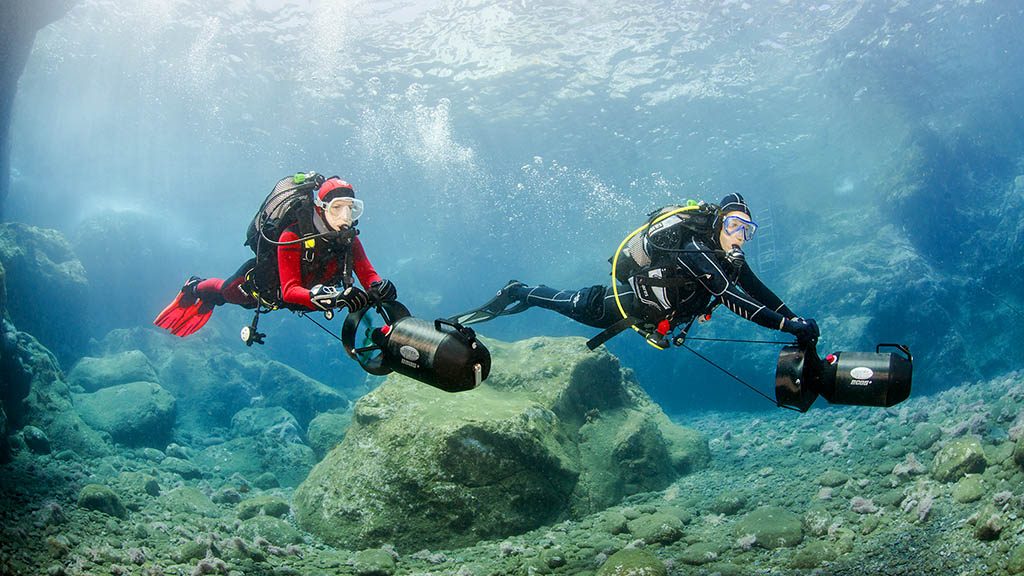 Fitness-Holiday-Sentido-Galoresort-Fitness-Relax-Active-Holiday-in-Madeira-Fitness-Holiday-Sentido-Madeira-Diving-with-underwater-scooter-Nature-Resort-Fitness-Travel-Travelling Athletes-Madeira