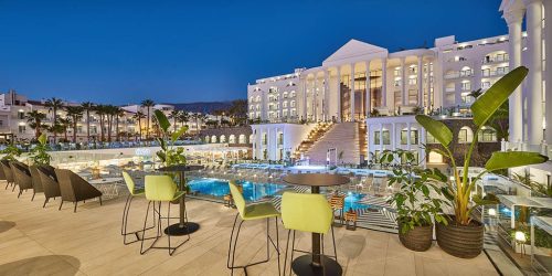 Fitnessurlaub-auf-Teneriffa-AnnaMakesButter Retreat-Aerial-Night-Princess-Inspire-Tenerife-Fitnessurlaub-fuer-Reiseathleten
