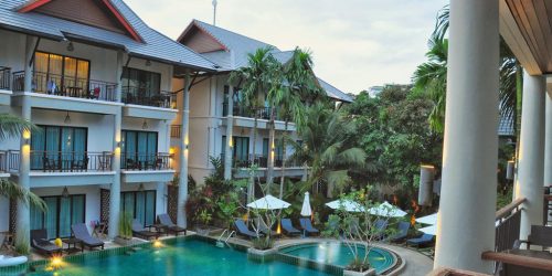 Navatara Phuket Resort Balkonblick- Fitnessreisen für Reiseathleten