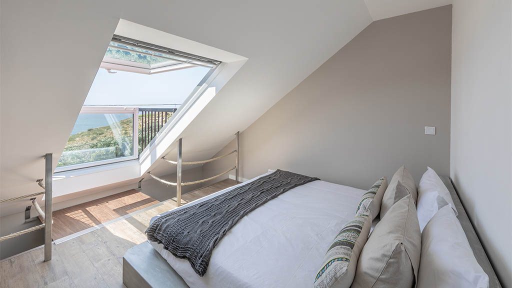 Ocean View Suite - Zimmer Surfcamp Ericeira - Fitnessurlaub für Reiseathleten