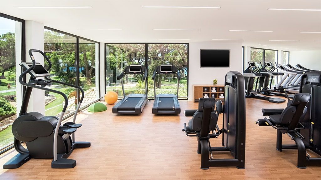 Pine Cliffs Retreat Gym - Fitnessreisen für Reiseathleten