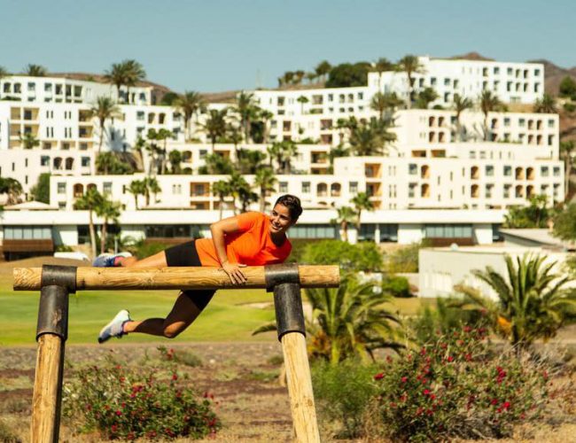 Playitas-Fitness-Travel-the-Allrounder-on-Fuerteventura-Obstacle-Parcour-Training-OCR-Outdoor-Training-Fitness-Holiday-Fuerteventura-Travelling Athletes