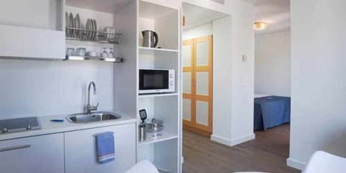 Playitas Fitnessreise-der-Allrounder-auf-Fuerteventura -Hotel-Junior-Suite-mit-Kuechenzeile-Fitnessurlaub-Fuerteventura-Reiseathleten