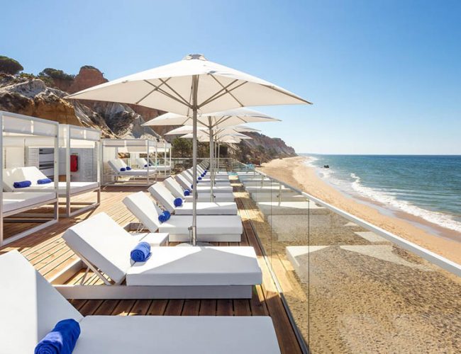 Restaurant und Beach Club - Mare Pine Cliffs - Fitnessurlaub Portugal - Fitnessreisen für Reiseathleten