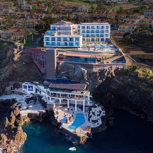 Fitness-Holiday-Sentido-Galoresort-Fitness-Relax-Active-Vacation-in-Madeira-Fitness-Holiday-Sentido-Sport-and-Wellness-Drone-View-from-the-Sea-Travelling Athletes-Madeira