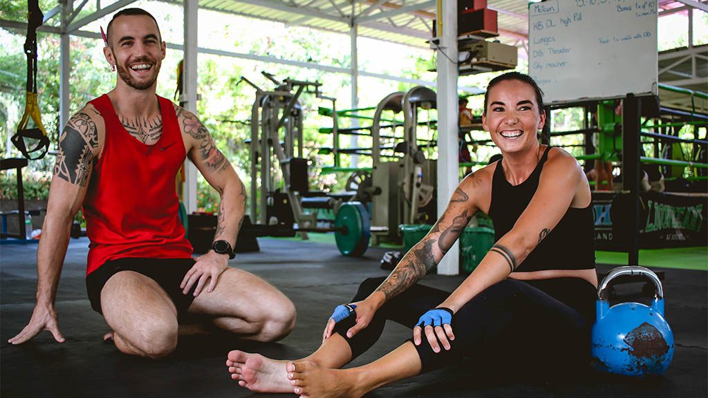 Sam beim Personal Training mit Tony - FitKoh Koh Samui - Fitnessreisen Koh Samui - Fitnessurlaub in Thailand für Reiseathleten (8)