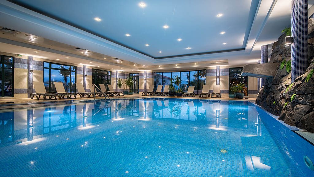 Fitness-Holiday-Sentido-Galoresort-Fitness-Relax-Active-Holiday-in-Madeira-Fitness-Holiday-Sentido-Galoactive-Indoor-Pool-Fitness-Travel-Travelling Athletes-Madeira