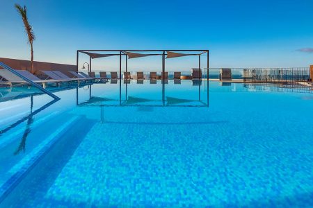 Fitness-Holiday-Sentido-Galoresort-Fitness-Relax-Active-Holiday-in-Madeira-Fitness-Holiday-Sentido-Galomar-Pool-with-Sea-View-Fitness-Travel-Travelling Athletes-Madeira