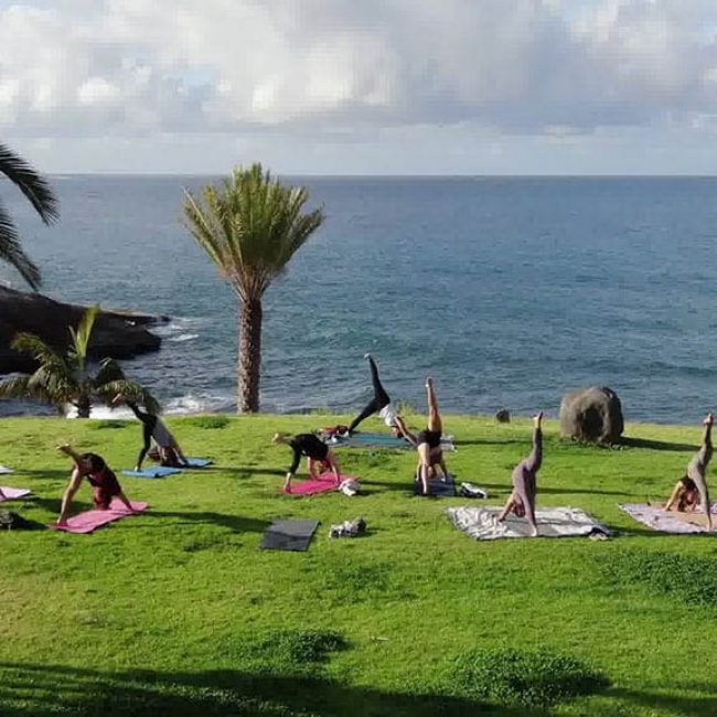 vacaciones fitnessReiseathletenvacaciones fitnessSteve-Coster-Fitness-holístico- -en-la-Costa-Adeje- -Sunset-Yoga- -Tenerife