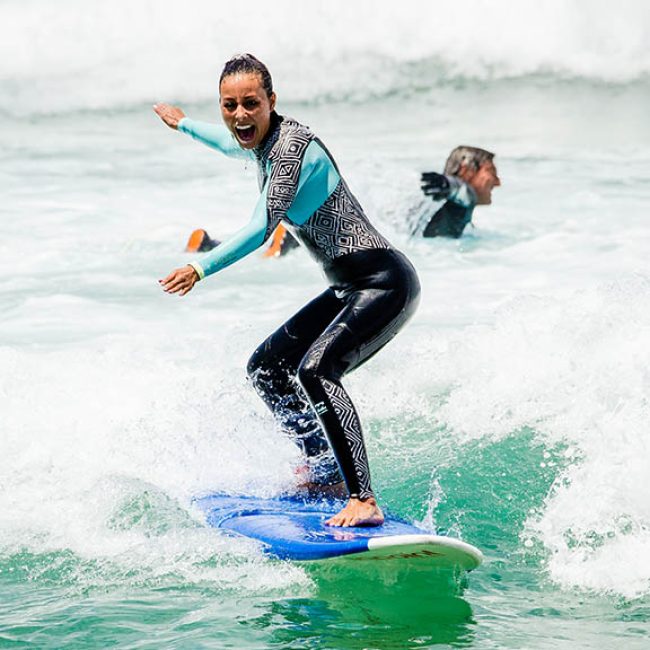 Surfen-Fitness-und-Yoga-in-Portugal-Surfcamp-in-Ericeira-Fitnessreise-Portugal-Fitnessurlaub-für-Reiseathleten-90.jpg