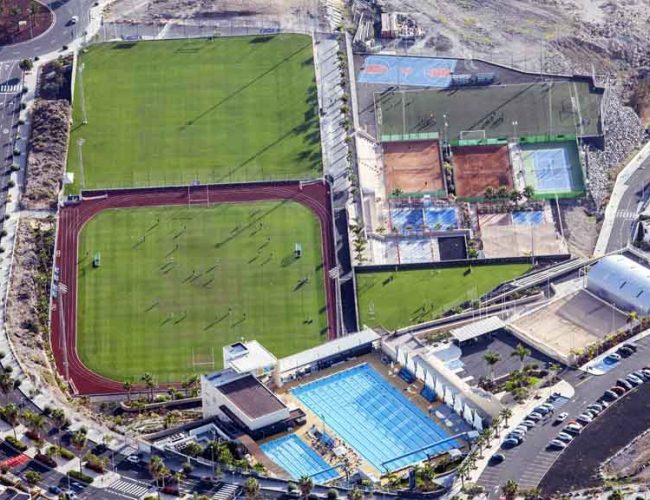 Die Fitnessanlage von Tenerife Top Training (T3) - CrossFit Survive - Fitnessurlaub Teneriffa - Fitnessurlaub für Reiseathleten