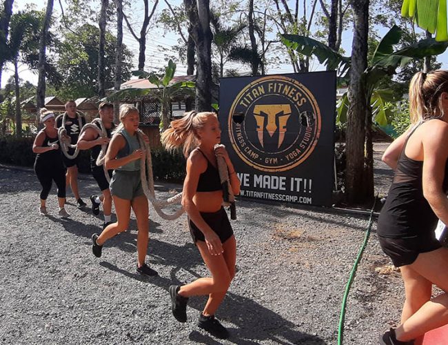 Workout - Curso de Fitness - Titan Fitness Camp Phuket Tailandia - vacaciones fitness Phuket - vacaciones fitness en Tailandia para Reiseathleten